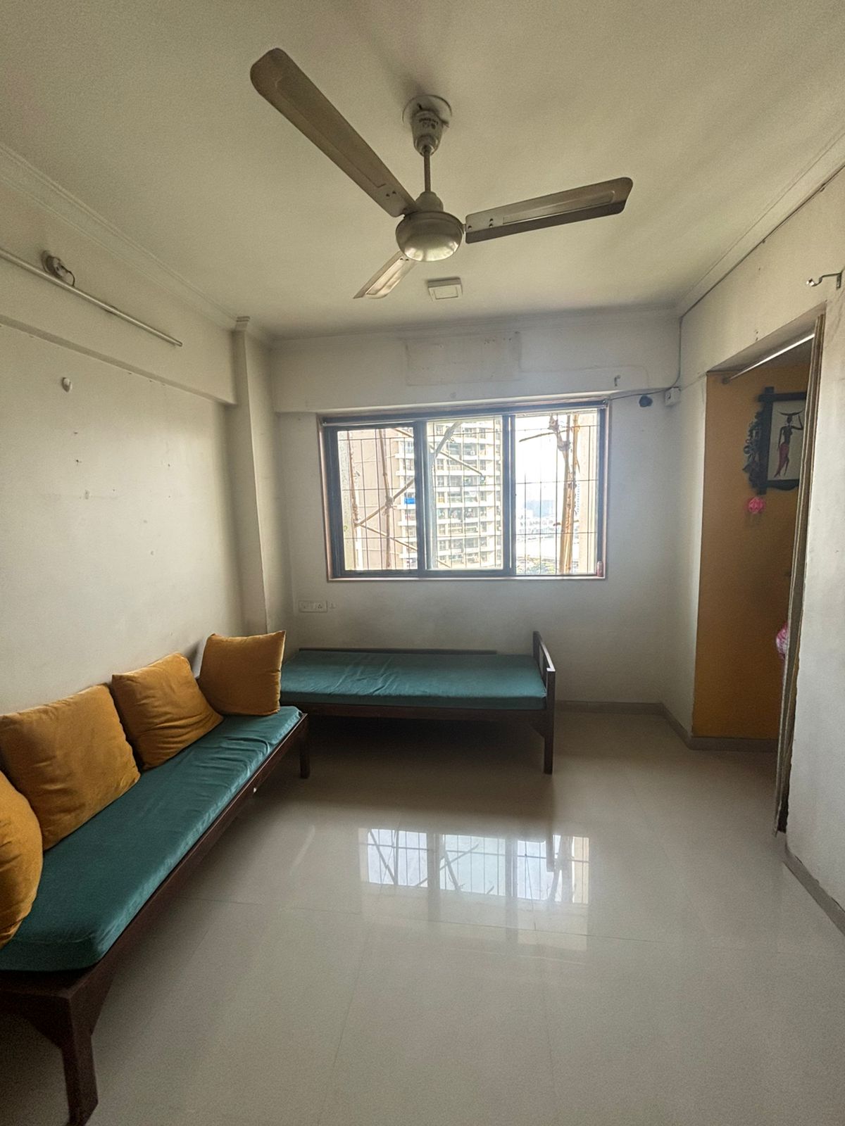 1 BHK + Extra Room Apartment For Sale in Puranik Hometown