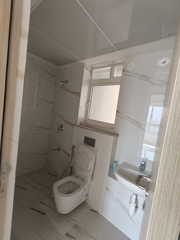 Bathroom, sd-alpine 2 Bedroom 768 Sq.Ft. Apartment In Kandivali East Mumbai 9581743