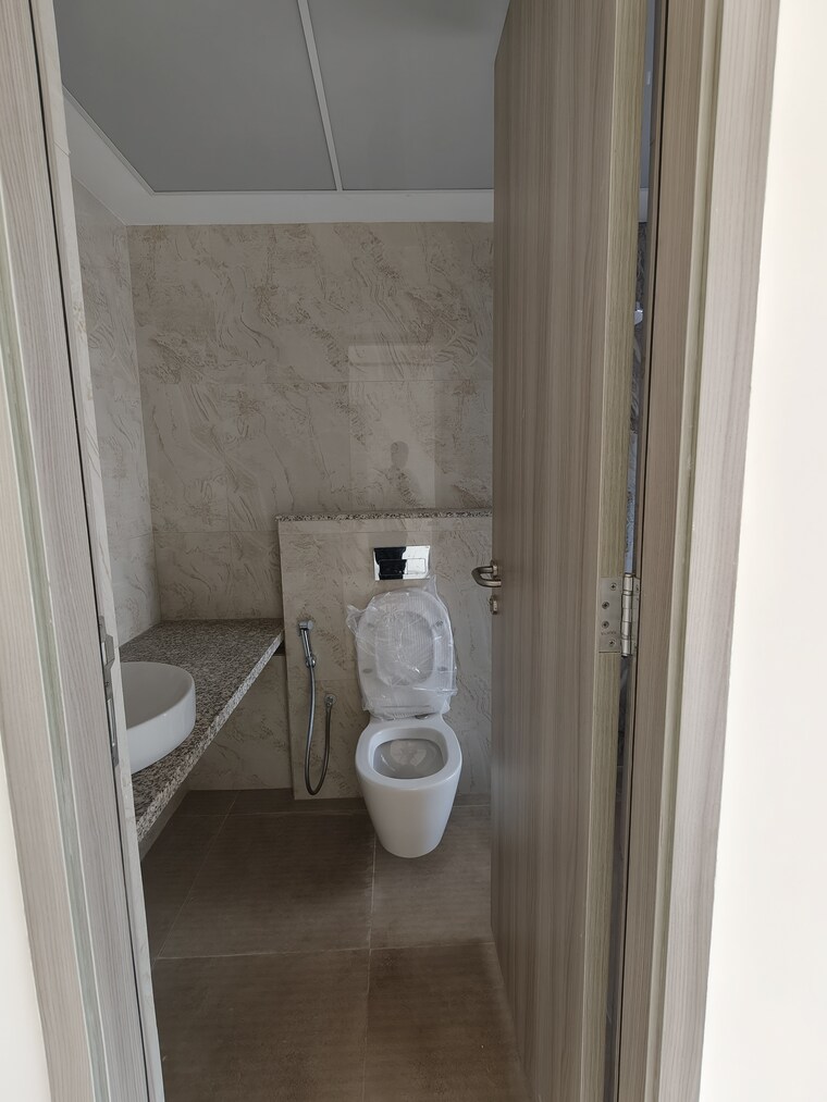 Bathroom, sd-alpine 2 Bedroom 768 Sq.Ft. Apartment In Kandivali East Mumbai 9581743
