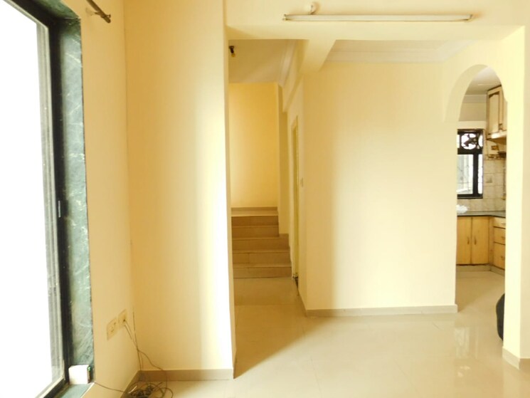 Room, sector 14 sanpada 2 Bedroom 950 Sq.Ft. Apartment In Sector 14 Sanpada Navi Mumbai 9581714