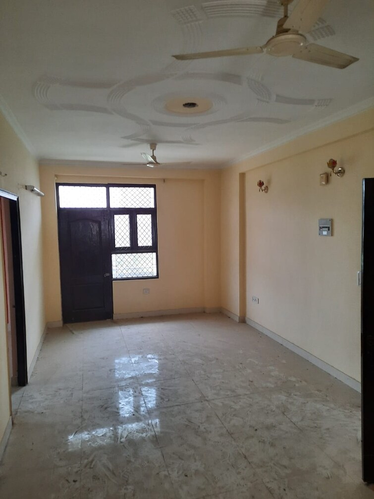 Cover Image, canal road 2 Bedroom 1200 Sq.Ft. Builder Floor In Canal Road Dehradun 9581734