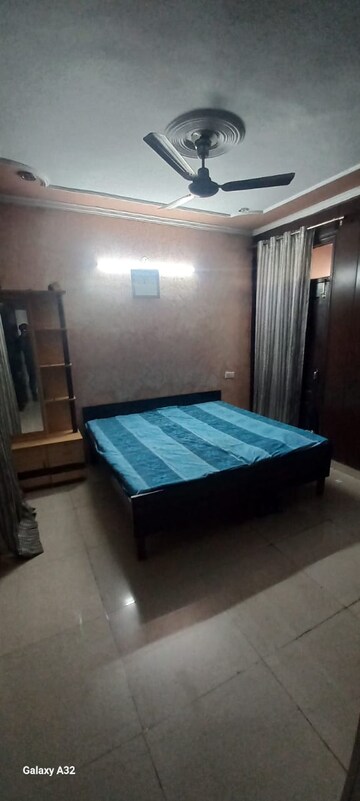2 BHK Apartment For Rent in Maya Garden City, Lohgarh