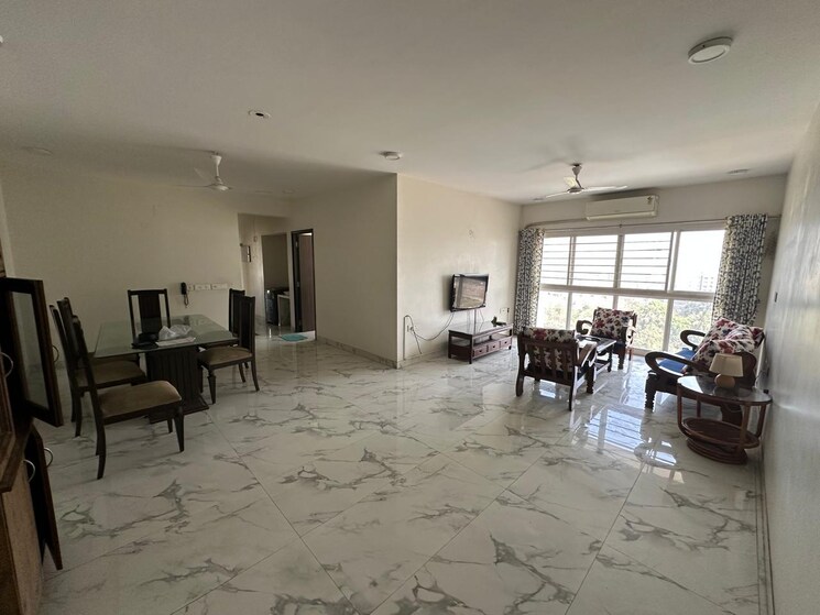  Parking, raheja-ridgewood 3 Bedroom 1073 Sq.Ft. Apartment In Goregaon East Mumbai 9581763