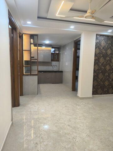 Room in 3 BHK Builder Floor at Dwarka – for Sale