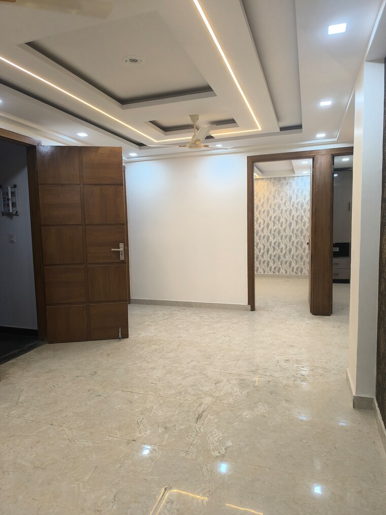 Room, dwarka 3 Bedroom 1200 Sq.Ft. Builder Floor In Dwarka Delhi 9581782