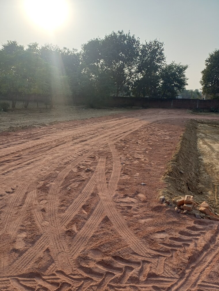 undefined, bhopani  133 Sq.Yd. Plot In Bhopani Faridabad 9581785