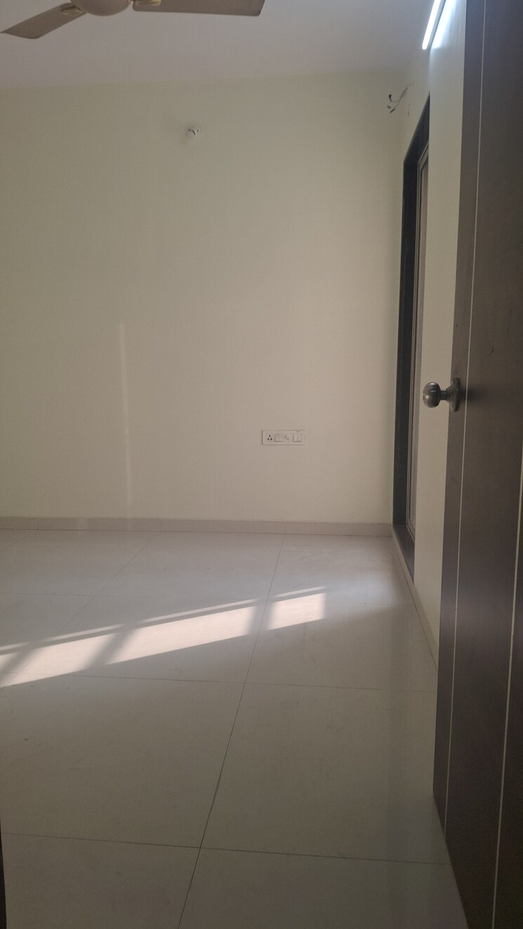 Master Bedroom, unimont-sapphire 2 Bedroom 1000 Sq.Ft. Apartment In Ulwe Navi Mumbai 9581794