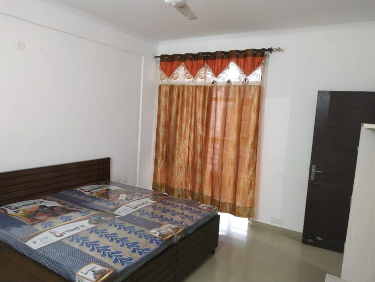 Bedroom, singla-south-city 2 Bedroom 1500 Sq.Ft. Apartment In Lohgarh Zirakpur 9581777