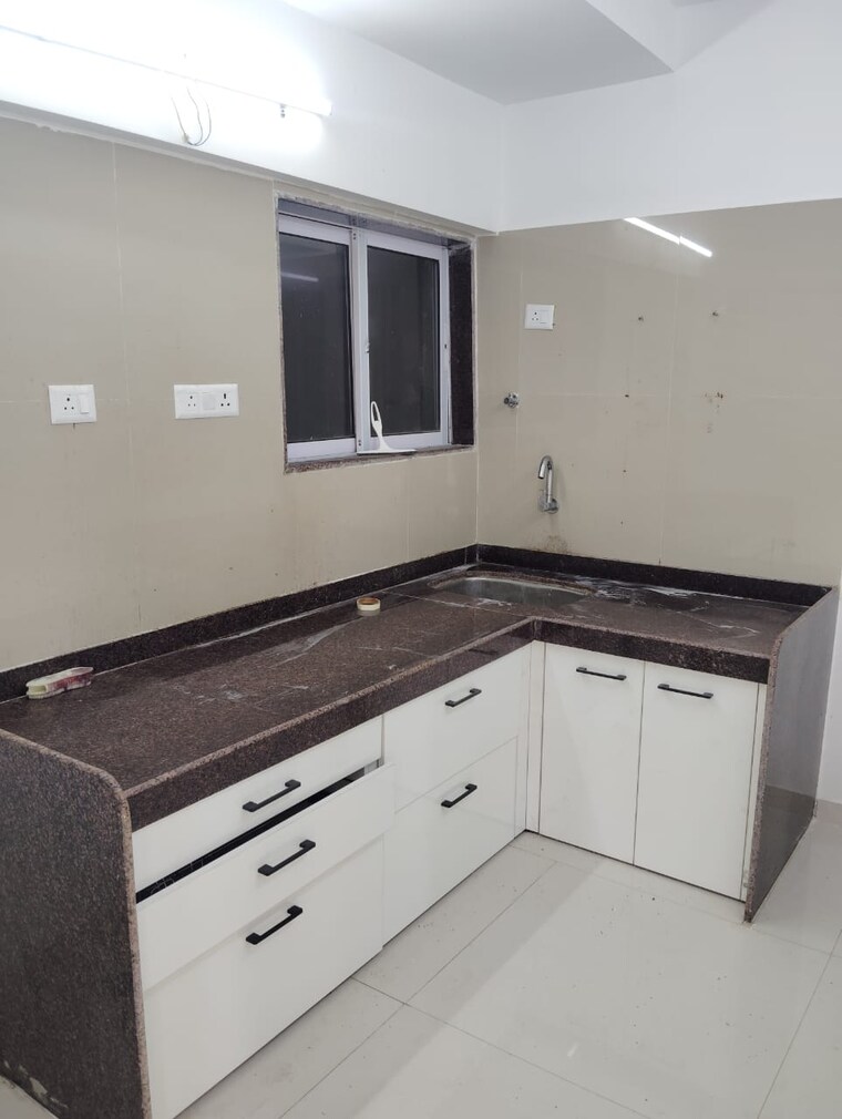 Kitchen, avant-hillway 2 Bedroom 618 Sq.Ft. Apartment In Goregaon East Mumbai 9581801