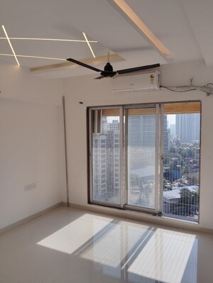 2 BHK Apartment For Rent in Avant Hillway, Goregaon East