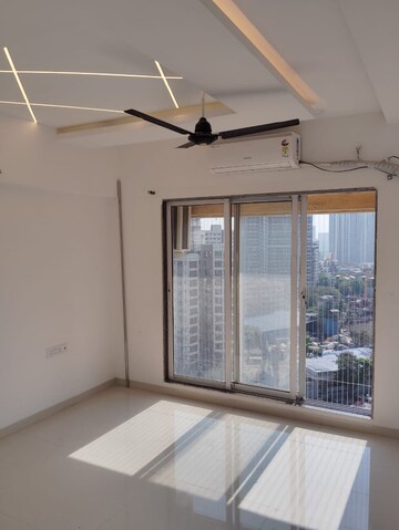 2 BHK Apartment For Rent in Avant Hillway, Goregaon East