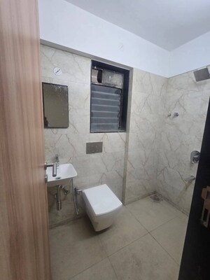 Bathroom in 2 BHK Apartment at Azad Nagar – for Rent