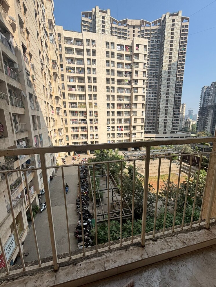 Exterior View, puranik-city-phase-ii 1 Bedroom 425 Sq.Ft. Apartment In Ghodbunder Road Thane 9581866