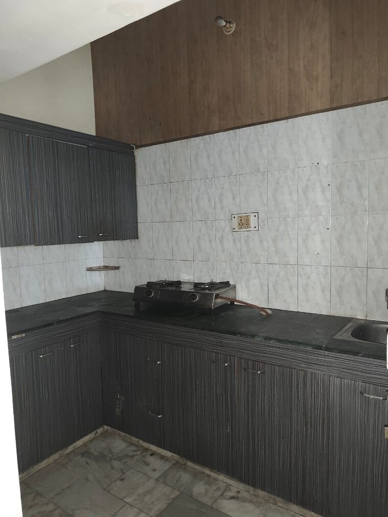 Kitchen, vineet khand Pg For Girls In Vineet Khand 9581876