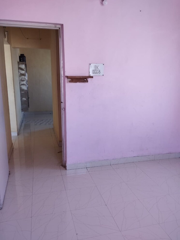 Room, wadgaon sheri 1 Bedroom 350 Sq.Ft. Apartment In Wadgaon Sheri Pune 9581881