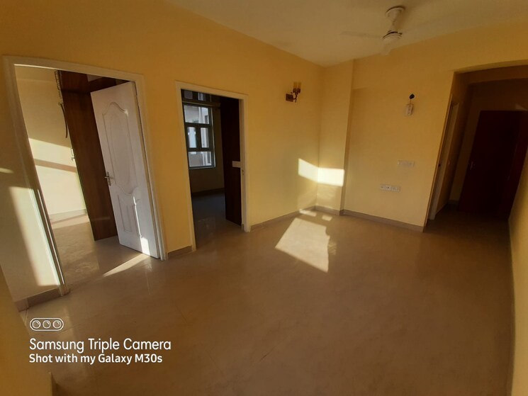 Room, shree-vardhman-mantra 2 Bedroom 800 Sq.Ft. Apartment In Sector 67 Gurgaon 9581896