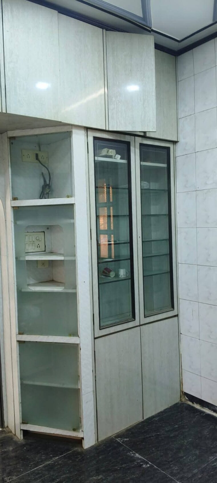 Balcony, andheri west 6 Bedroom 1200 Sq.Ft. Independent House In Andheri West Mumbai 9581909