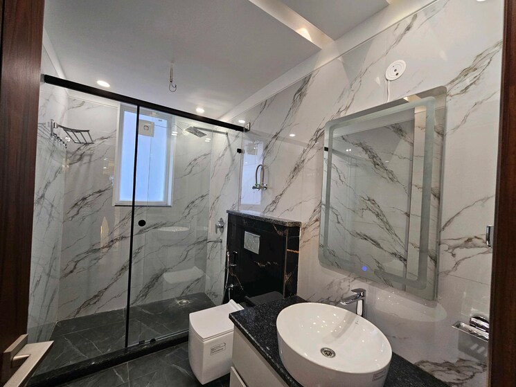 Team Area, vipul-world-floors 3 Bedroom 192 Sq.Yd. Villa In Sector 48 Gurgaon 9581863