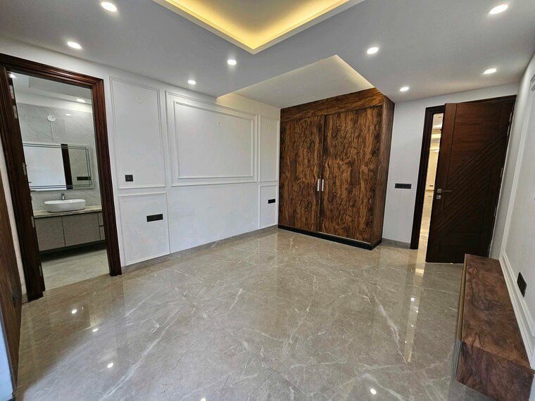 Room, vipul-world-floors 3 Bedroom 192 Sq.Yd. Villa In Sector 48 Gurgaon 9581863