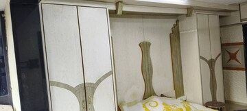 Room in 6 BHK Independent House at Andheri West – for Rent