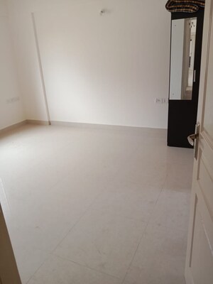 Room in 3 BHK Apartment at Concorde Epitome, Electronic City Phase ii – for Rent