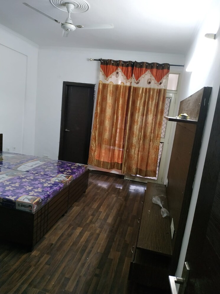 Living Room, singla-south-city 2.5 Bedroom 1850 Sq.Ft. Builder Floor In Lohgarh Zirakpur 9581938