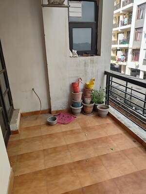 Balcony in 2.5 BHK Builder Floor at Singla South City, Lohgarh – for Rent