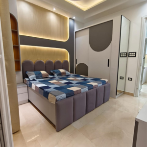 Team Area in 4 BHK Builder Floor at Uttam Nagar – for Sale