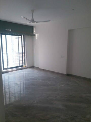 Room in 2 BHK Apartment at Modi Villa, Juhu – for Sale