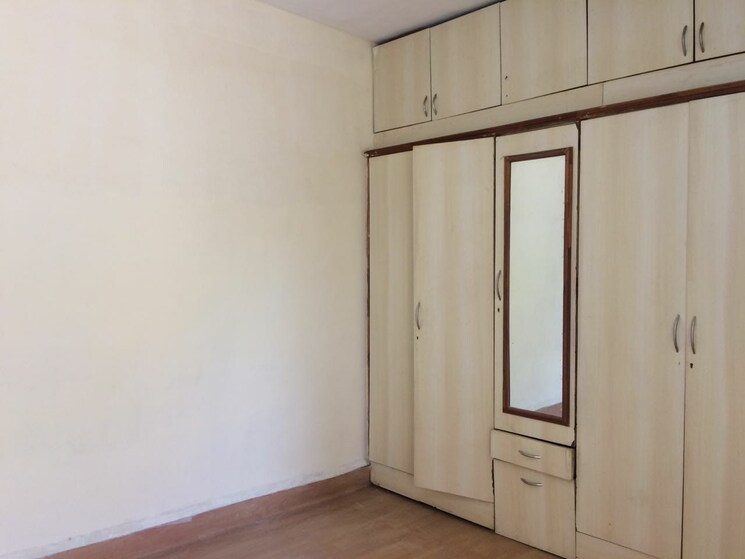 Room, wadgaon sheri 1 Bedroom 375 Sq.Ft. Apartment In Wadgaon Sheri Pune 9581973