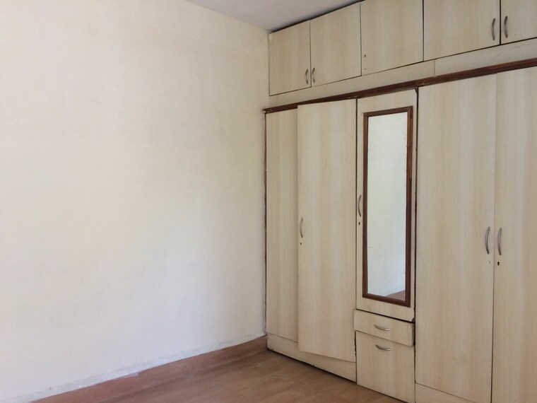 Room, wadgaon sheri 1 Bedroom 375 Sq.Ft. Apartment In Wadgaon Sheri Pune 9581973