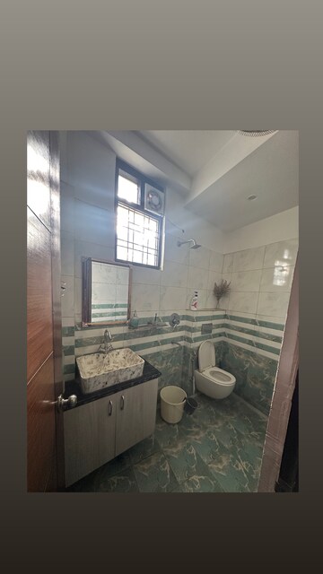 Attached Bathroom in 1 BHK Builder Floor at Sushant Lok 3, Sector 57 – for Rent