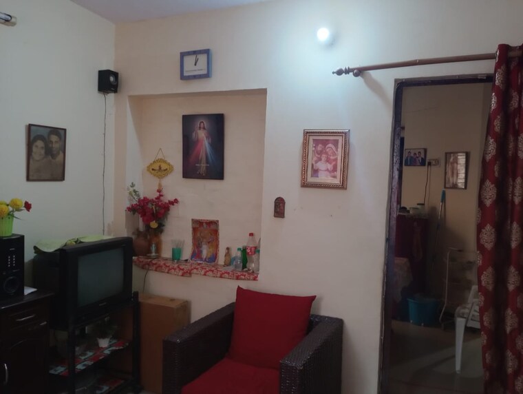 Living Room, malviya nagar 3 Bedroom 1800 Sq.Ft. Apartment In Malviya Nagar Delhi 9581993