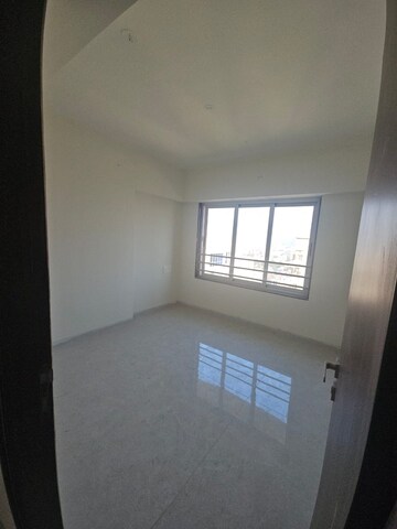 Room in 2 BHK Apartment at Shubhjivan Sianna Heights, Borivali West – for Sale