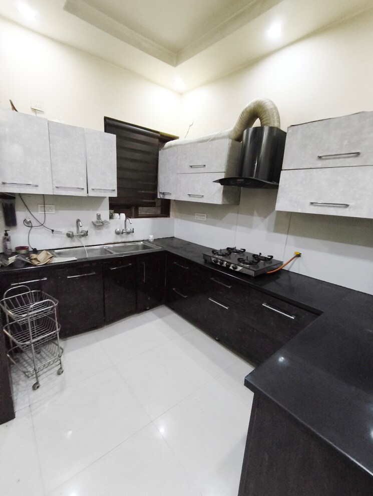 Kitchen, nk-savitry-enclave 3 Bedroom 1850 Sq.Ft. Builder Floor In Vip Road Zirakpur 9582018