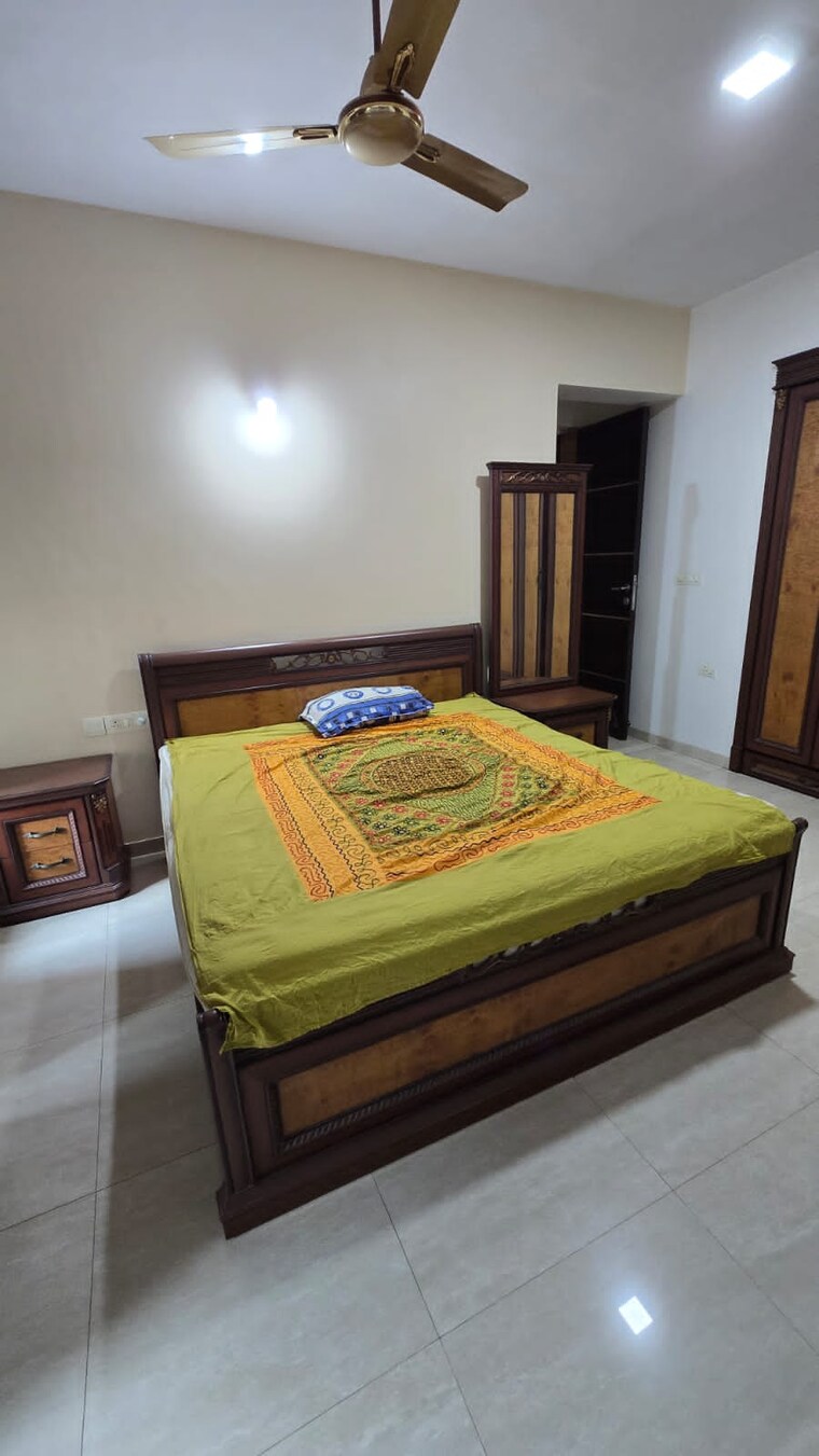 Bedroom, hiranandani-meadows 2.5 Bedroom 1260 Sq.Ft. Apartment In Manpada Thane 9582040