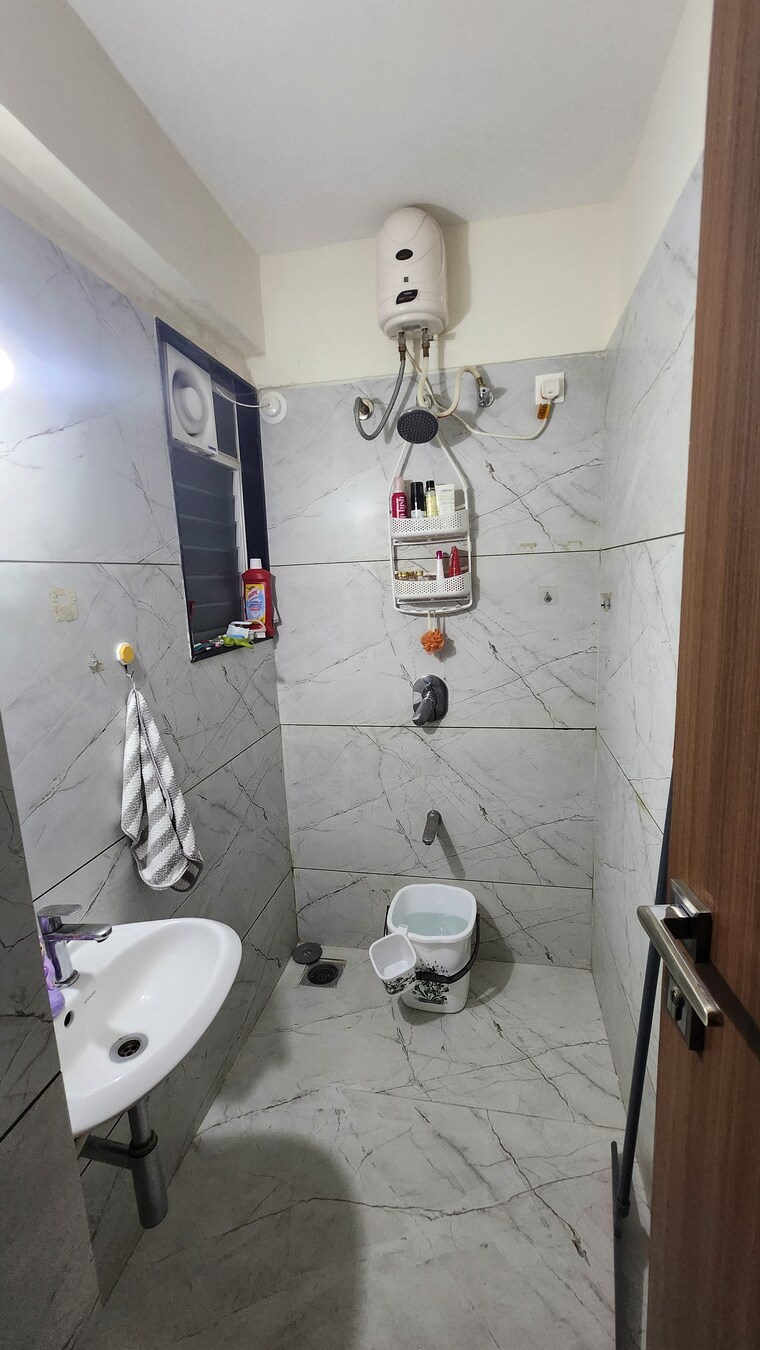 Master Bedroom, anand-eastwoods 1 Bedroom 600 Sq.Ft. Apartment In Viman Nagar Pune 9582051