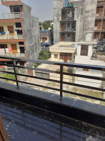 Balcony in  Pg at Sector 31 – for Rent