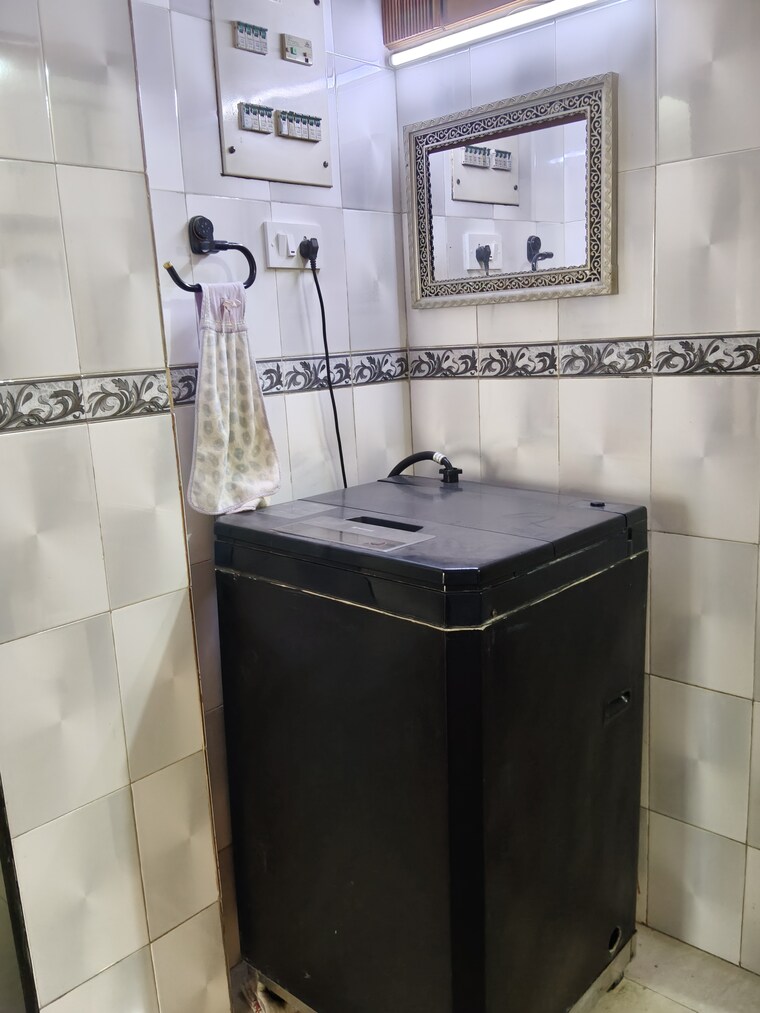 Kitchen, silver-nook-chs 3 Bedroom 1500 Sq.Ft. Apartment In Santacruz East Mumbai 9582072