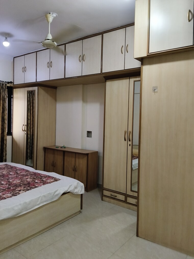 Kitchen, silver-nook-chs 3 Bedroom 1500 Sq.Ft. Apartment In Santacruz East Mumbai 9582072