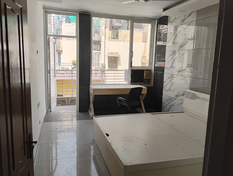 Bedroom, greater kailash ii 3 Bedroom 1850 Sq.Ft. Apartment In Greater Kailash ii Delhi 9582076