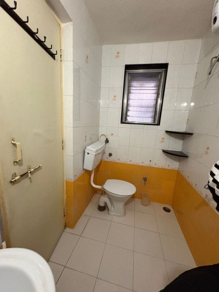 Attached Bathroom, sunshine-park 2 Bedroom 850 Sq.Ft. Apartment In Balewadi Pune 9582065
