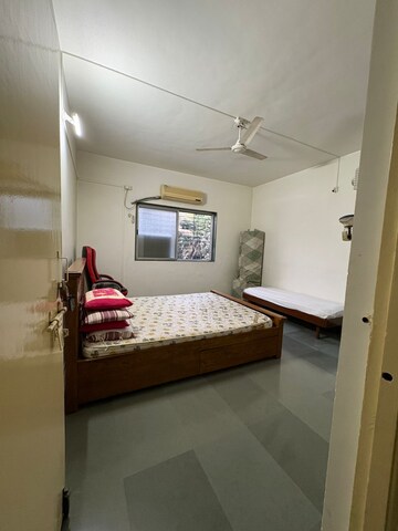 Bedroom in 2 BHK Apartment at Sunshine Park, Balewadi – for Rent