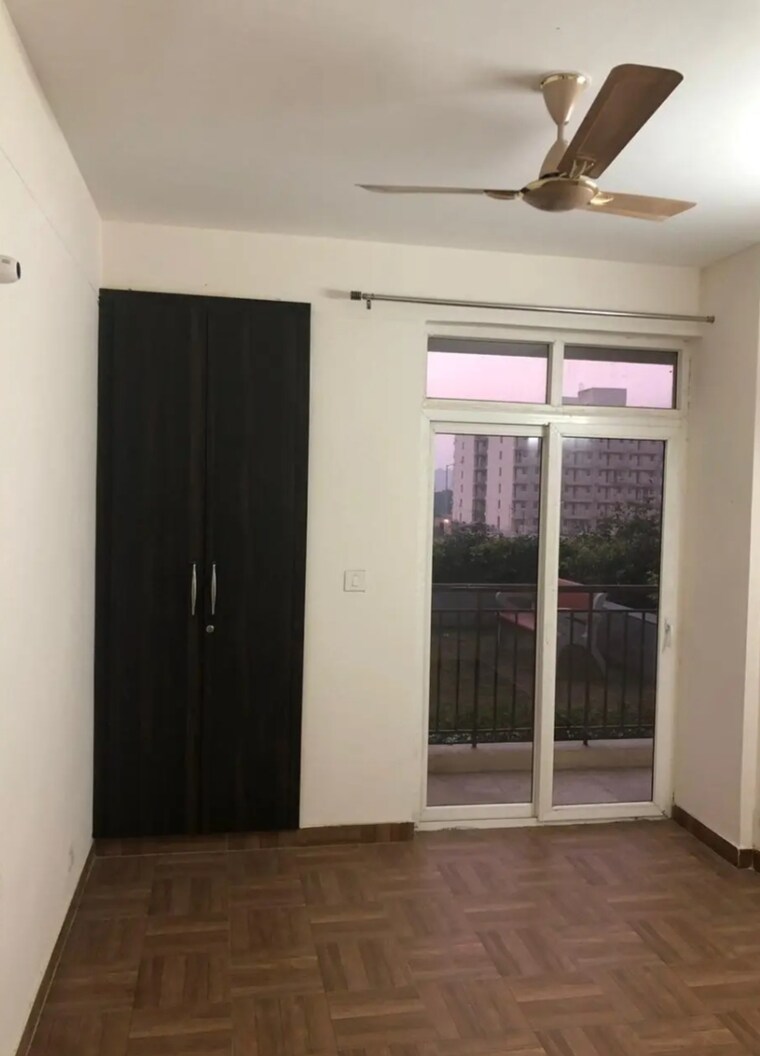 Room, rps-savana 2 Bedroom 1303 Sq.Ft. Apartment In Sector 88 Faridabad 9582088
