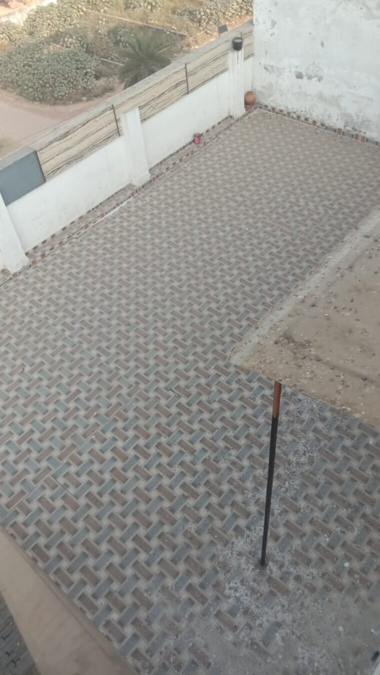 Bathroom, jaipuria-heritage 3 Bedroom 2200 Sq.Ft. Penthouse In Shahpur Bamheta Ghaziabad 9582105