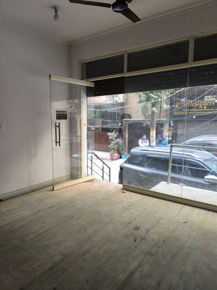 Exterior View, dwarka Commercial Shop 250 Sq.Ft. In Dwarka Delhi 9582106