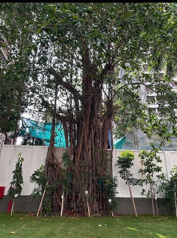 1 BHK Apartment – Garden View at Sugee Atharva, Prabhadevi - for Sale