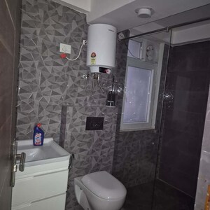Attached Bathroom in 3 BHK Apartment at Jln Marg – for Rent