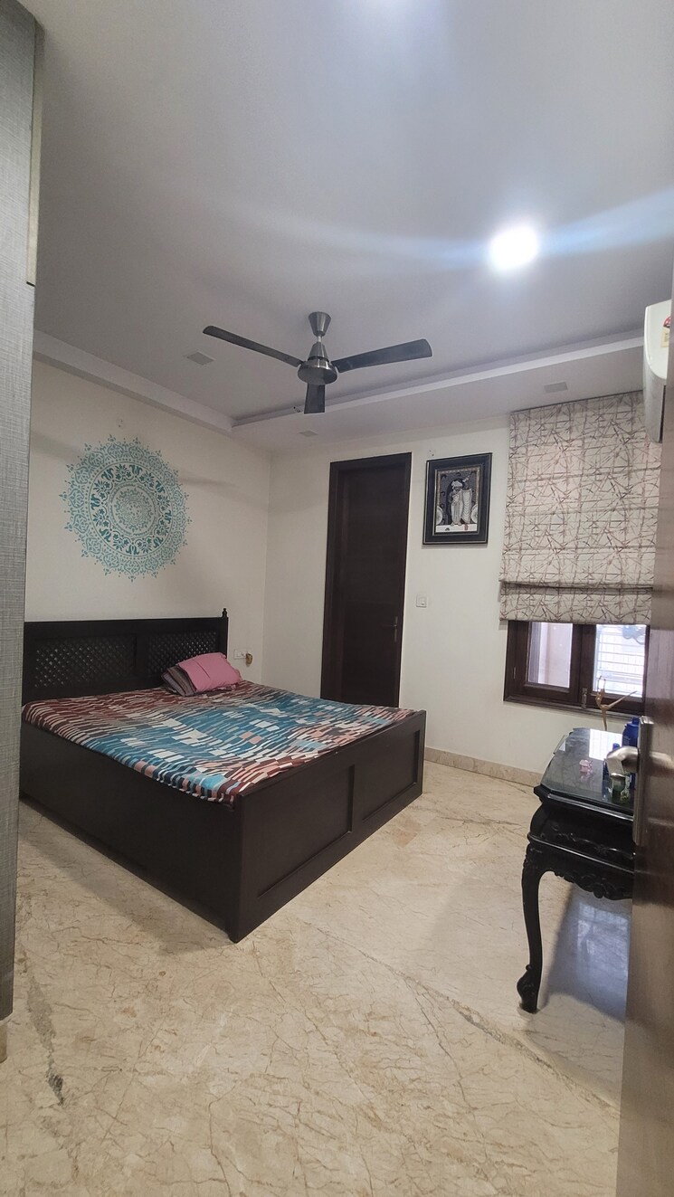 Bedroom, vivek vihar 3 Bedroom 1400 Sq.Ft. Builder Floor In Vivek Vihar Delhi 9582161