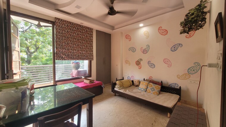 Master Bedroom, vivek vihar 3 Bedroom 1400 Sq.Ft. Builder Floor In Vivek Vihar Delhi 9582161